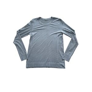 Lululemon Top Womens 8 Gray Perforated Long Sleeve Athletic Running Active